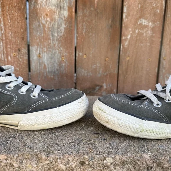 CONVERSE Men’s Gray White Leather Lo Top Sneakers Shoes Size 9.5 - Picture 10 of 13